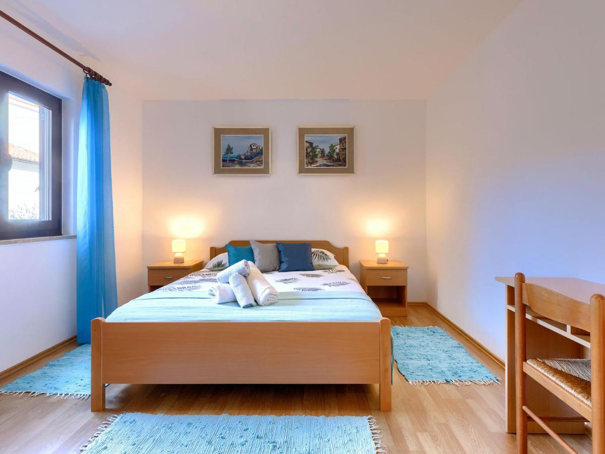 Apartment Zrinka-2 By Interhome Пореч Екстериор снимка